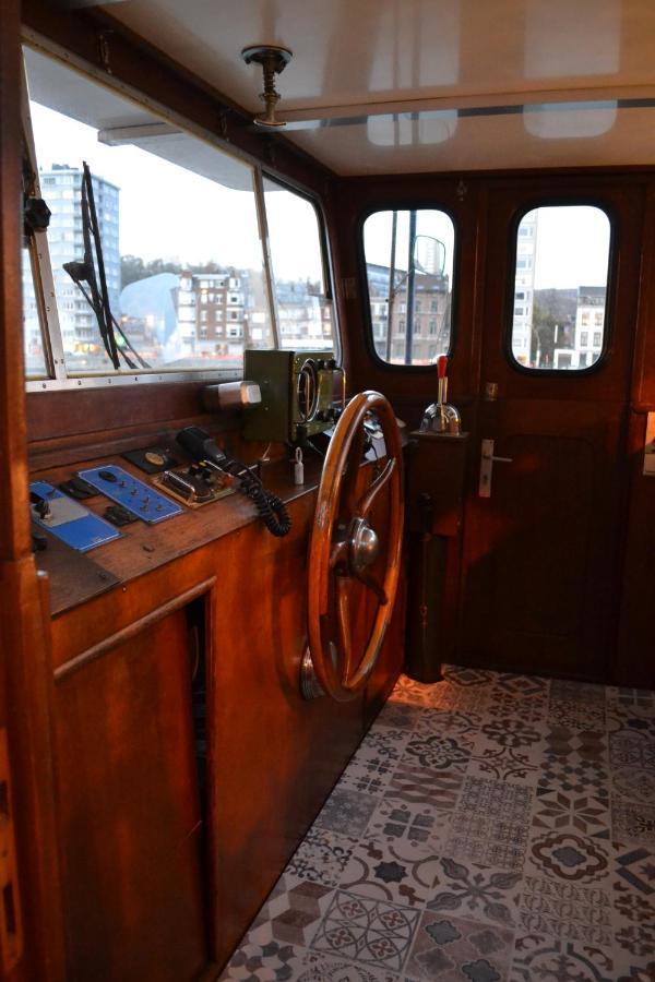 La Cabine Du Capitaine Liege Luaran gambar
